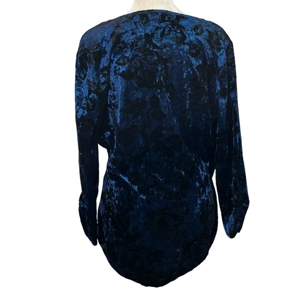 Like New MODCLOTH Blue & Black Crushed Velvet V-Neck Bodysuit in Floral … - Picture 5 of 10